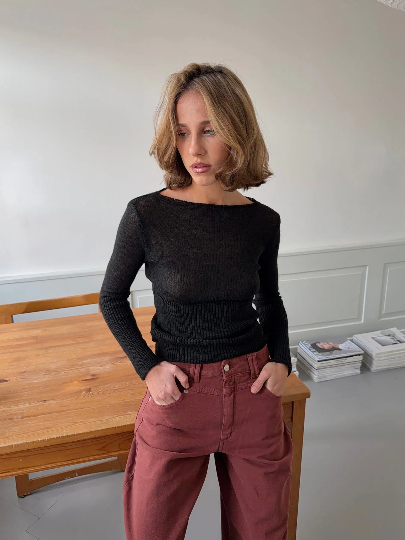 Lova fitted knit sweater – Black 16 Lova fitted knit sweater – Black
