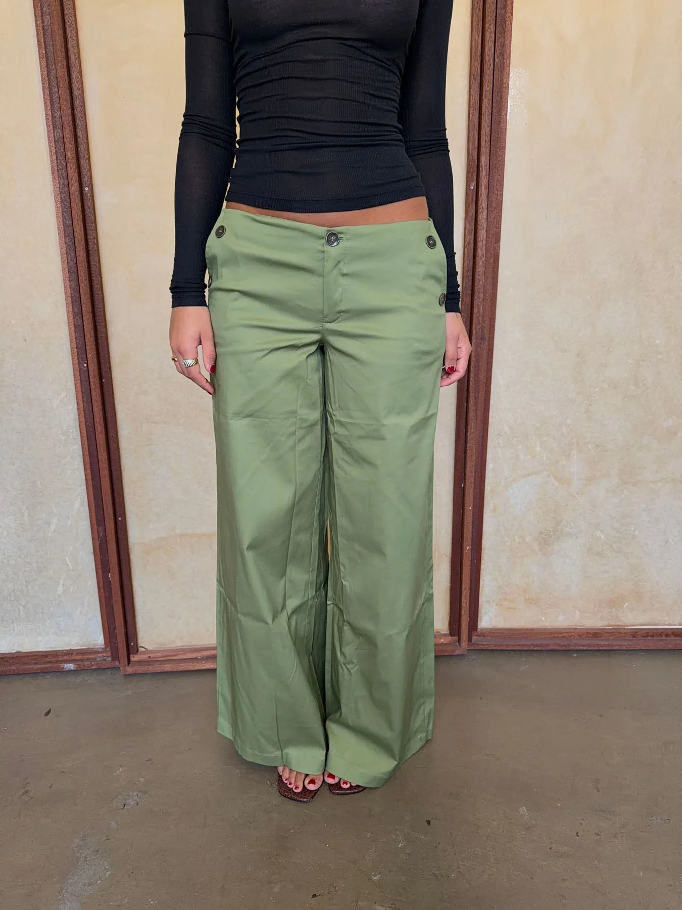 Maxim pants with buttons - Green 5 Maxim pants with buttons - Green