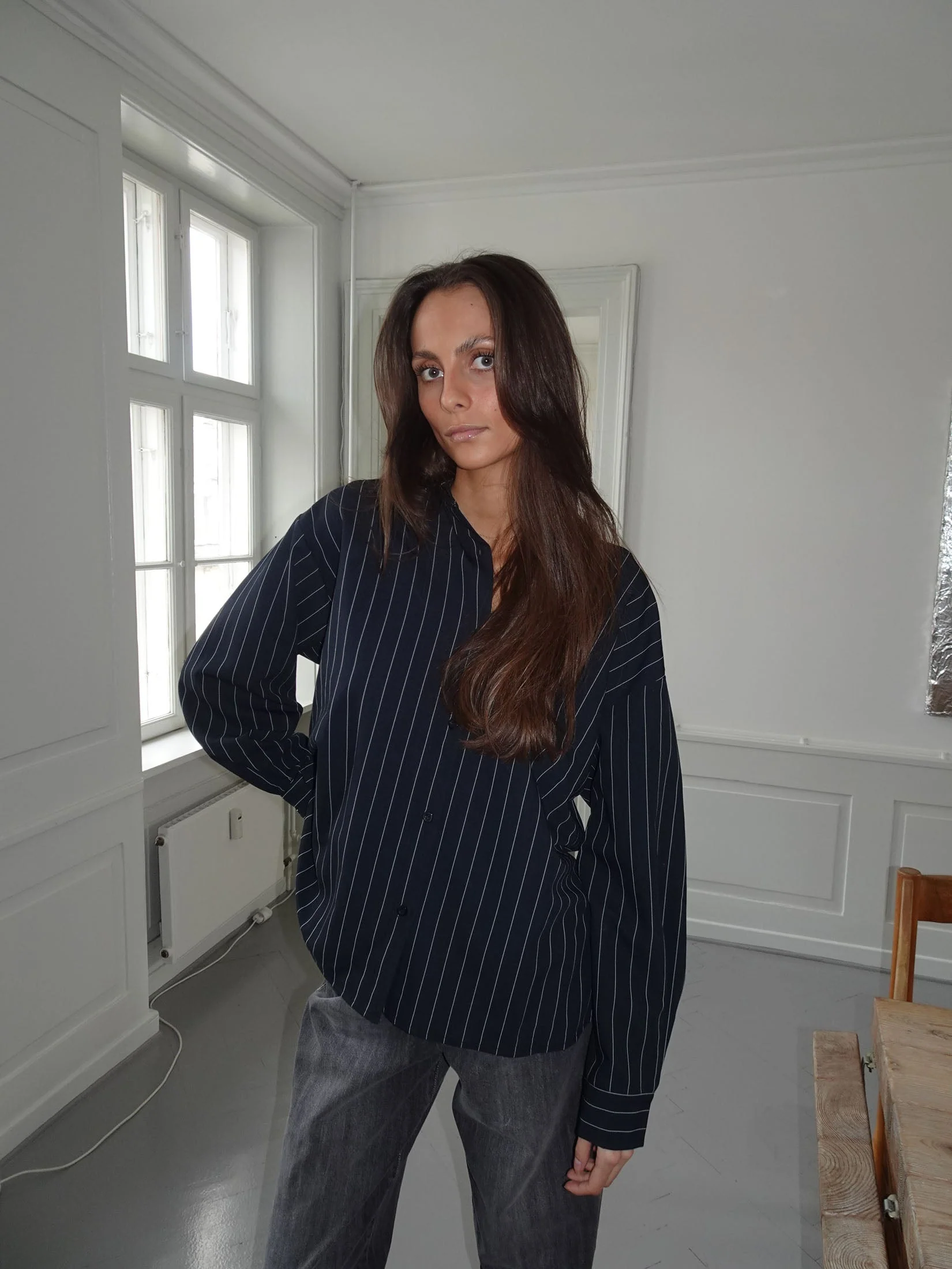 Miki striped shirt with open back - Navy 12 Miki striped shirt with open back - Navy