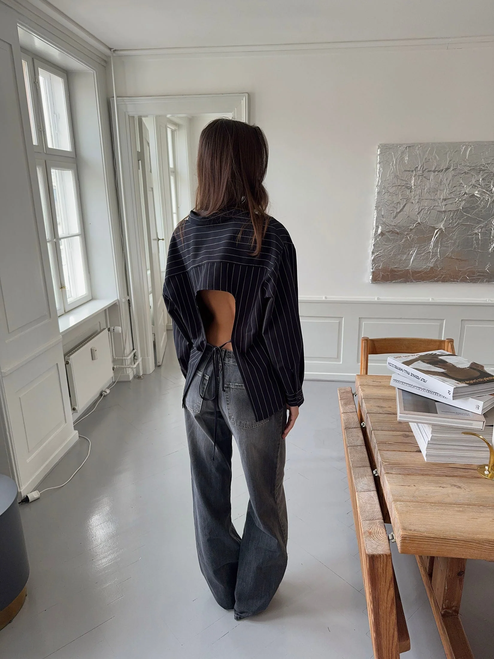 Miki striped shirt with open back - Navy 8 Miki striped shirt with open back - Navy