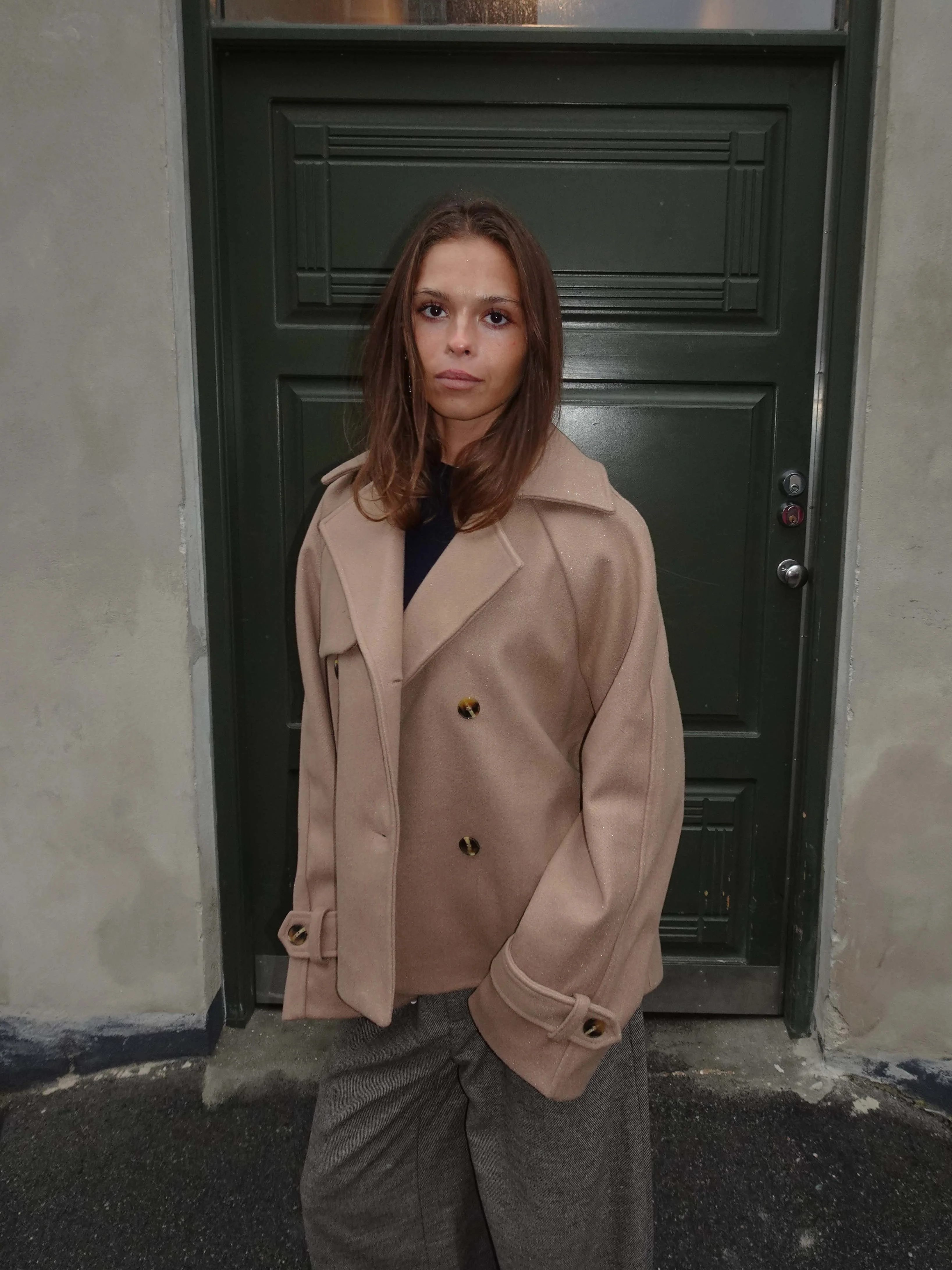 Patricia short trenchcoat - Beige 5 Patricia short trenchcoat - Beige