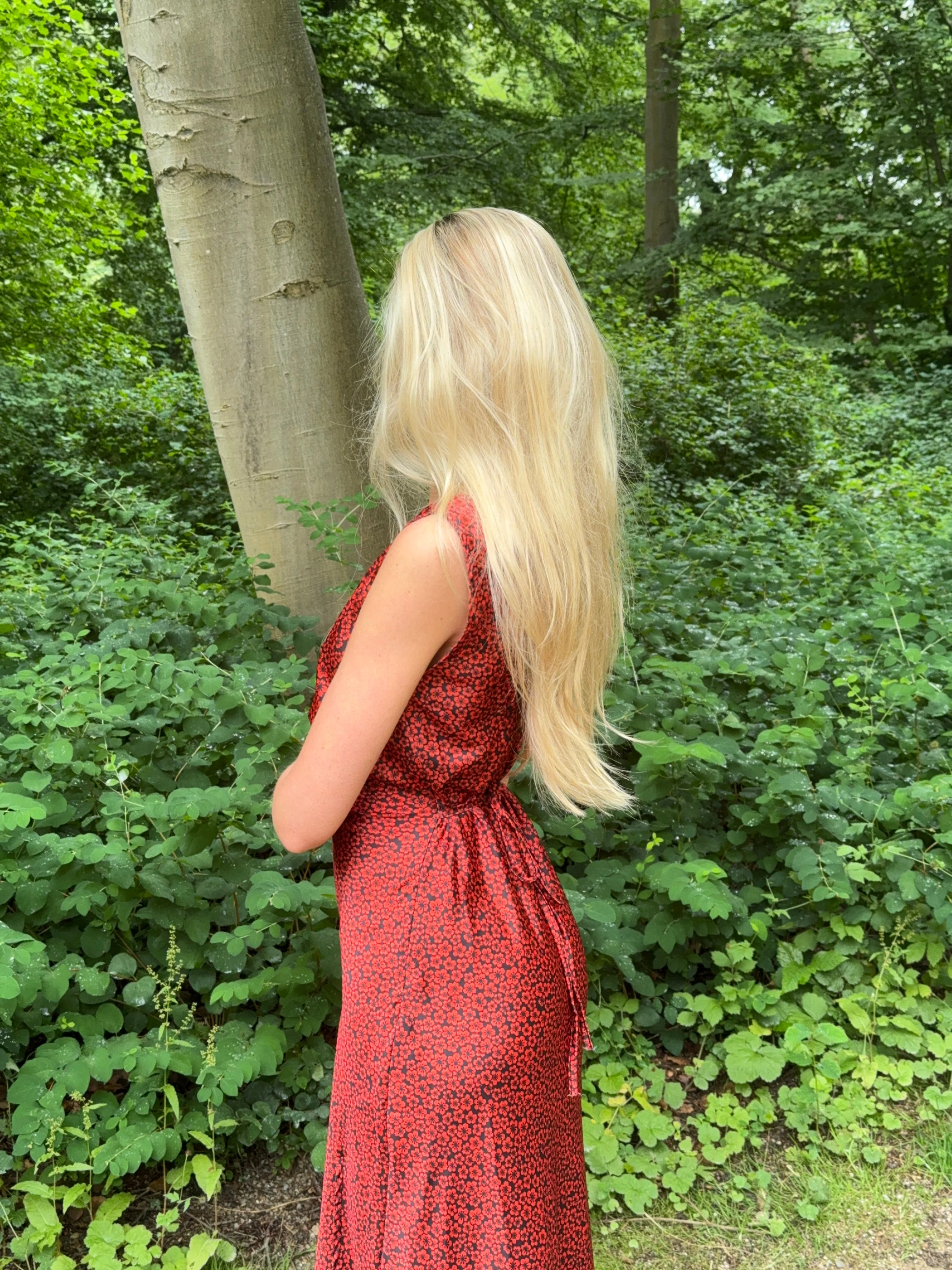 Marielle dress with flowers - Black/red 7 Marielle dress with flowers - Black/red