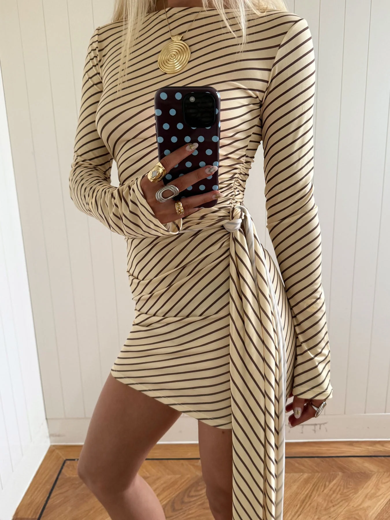 Scandivv dress with stripes – Yellow/brown