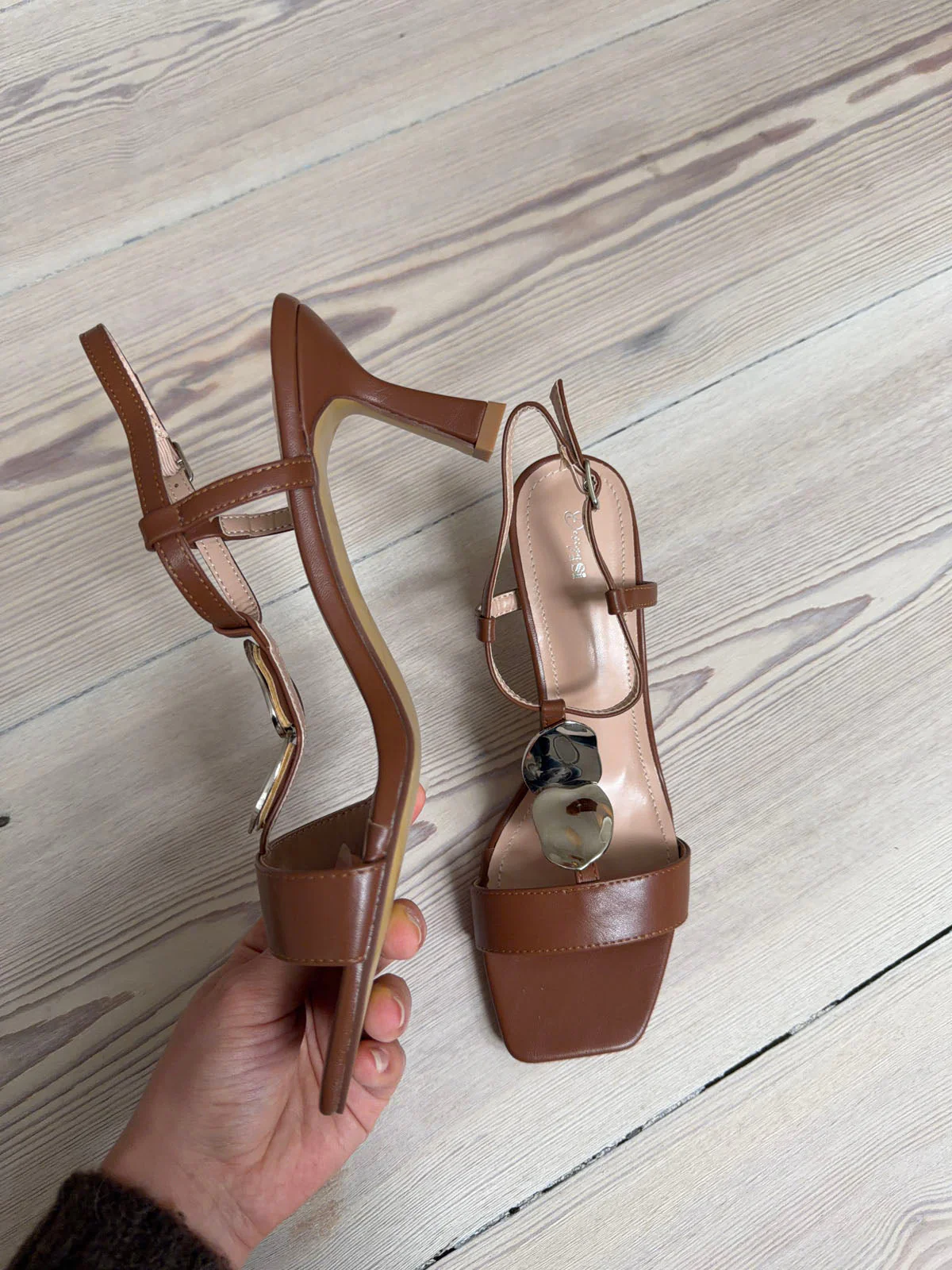 Spania heels with silver details – Brown 10 Spania heels with silver details – Brown
